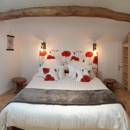 La Cheneviere Bed and Breakfast Saint-Rémy-de-Chargnat Buitenkant foto
