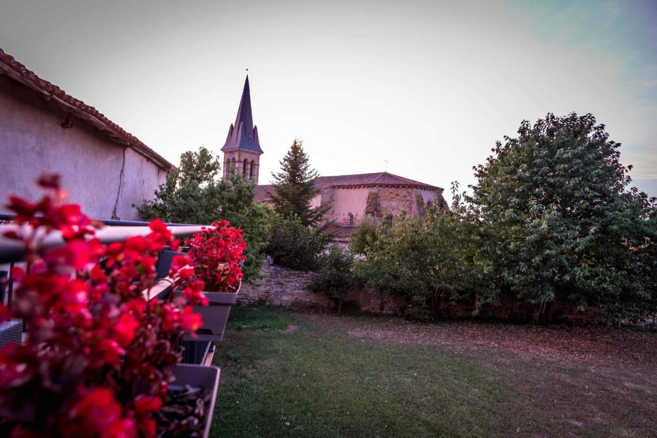 La Cheneviere Bed and Breakfast Saint-Rémy-de-Chargnat Buitenkant foto